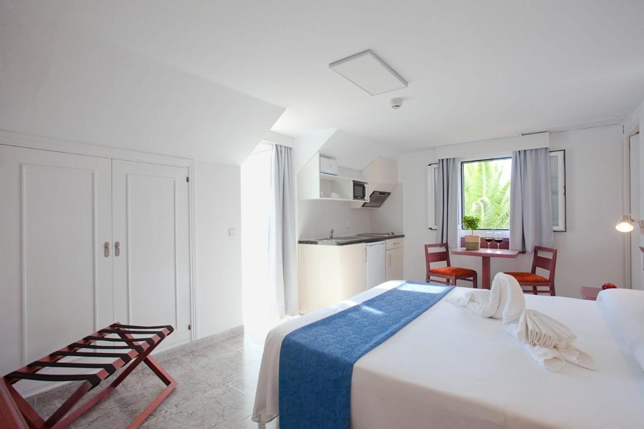 Apartamentos Cala Murada Tennis Exteriér fotografie